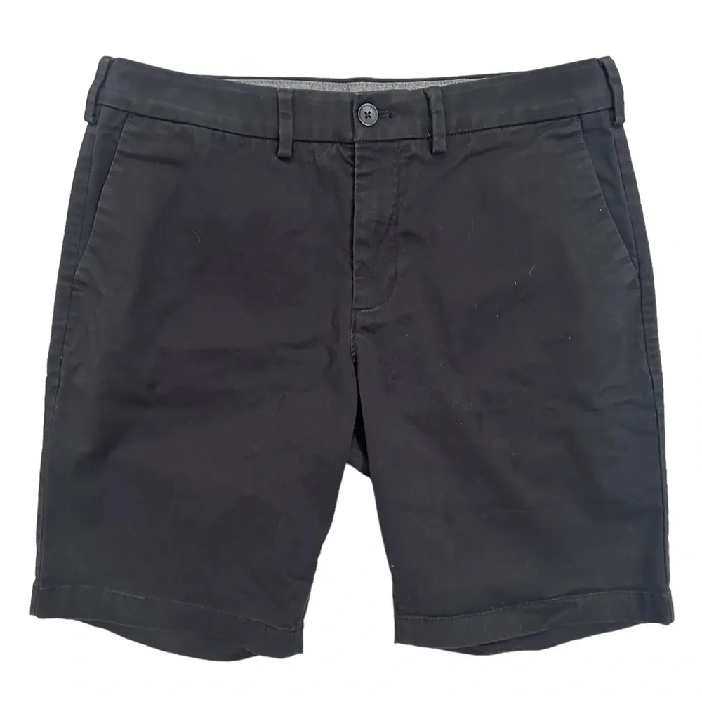 Express Chino At the Knee 10” Inseam Shorts in Black